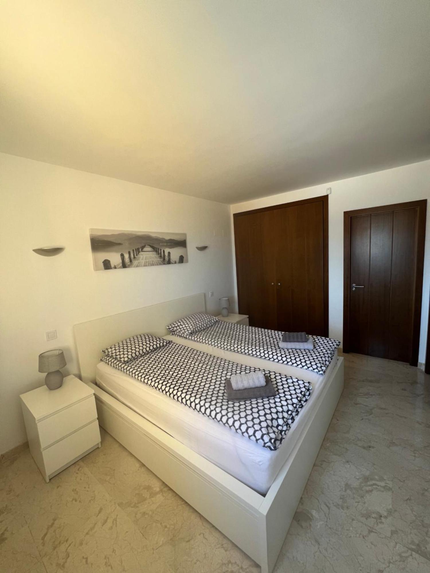 Punta Prima Nice Apartment With Sea Views Торевьиа Экстерьер фото